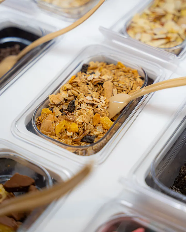 Granola en la barra de toppings